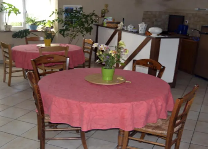 Ferme De La Lande Martel Bed & Breakfast